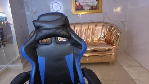 HONEY  online show from 02-03-26, 01:05