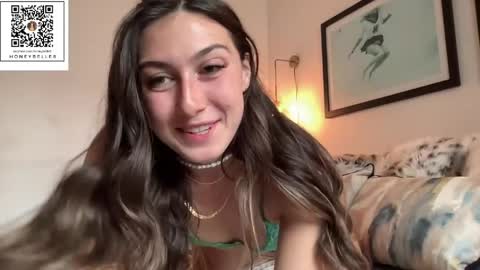 Snapshot of honeybelle8 chatting on 03-30-26, 02:51 belle brunette online show from 03-30-26, 02:51
