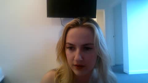 honeyblakex online show from 08-05-26, 03:09