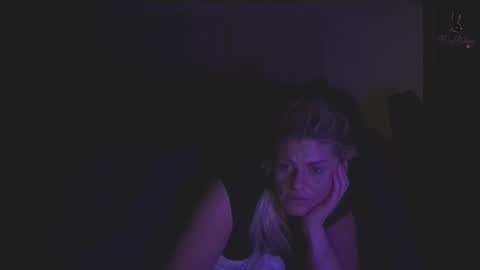 honeybuhnny online show from 04-11-26, 12:53