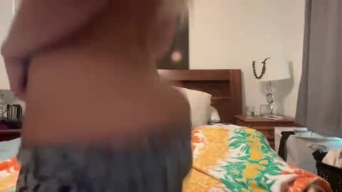 honeybun_z online show from 03-30-26, 08:21