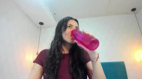 Emily online show from 06-06-26, 02:44