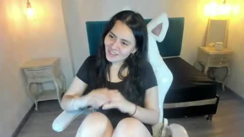 Emily online show from 07-02-26, 02:23