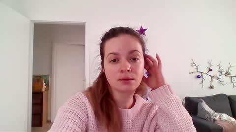 HoneyCarrol online show from 12-17-24, 03:17