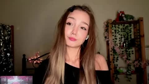 Snapshot of honeycomfya chatting on 05-21-26, 02:57 Masha online show from 05-21-26, 02:57
