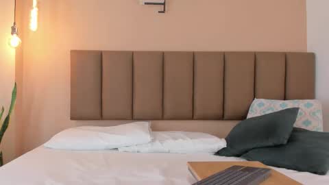 honeygray02 online show from 10-14-25, 12:17