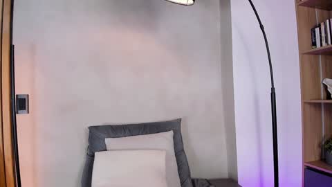 Sofia independent model online show from 01-08-25, 02:14