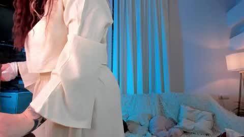 Snapshot of honeymoann chatting on 05-20-26, 06:08 Alexia online show from 05-20-26, 06:08
