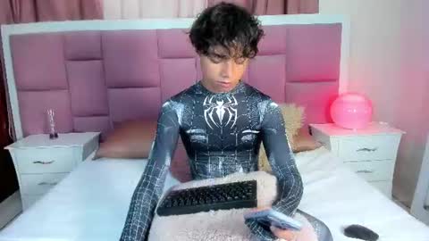 Snapshot of honeymoon_sariel chatting on 06-10-26, 01:54 honeymoon_sariel online show from 06-10-26, 01:54