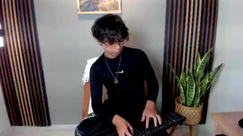 Snapshot of honeymoon_sariel chatting on 07-08-26, 12:42 honeymoon_sariel online show from 07-08-26, 12:42
