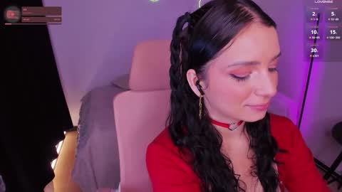 Snapshot of honeymoontea chatting on 10-06-25, 02:20       online show from 10-06-25, 02:20