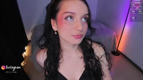       online show from 05-12-26, 12:30
