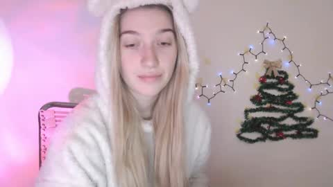 honeyveil online show from 01-14-26, 12:33