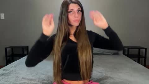 HoneyVelourTS online show from 04-15-26, 09:04