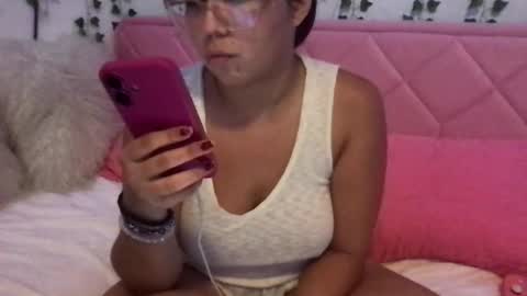 honeyyy89 online show from 03-10-26, 02:16