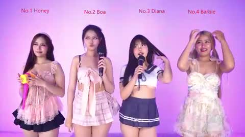 Snapshot of honeyy_angel chatting on 06-23-26, 07:34 honeyy_angel online show from 06-23-26, 07:34