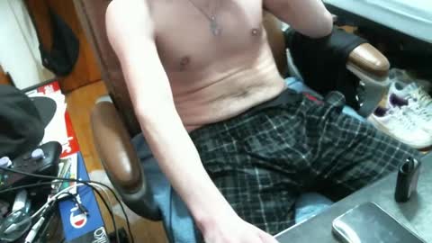 Snapshot of hoodiex22 chatting on 01-16-25, 07:38 hoodiex22 online show from 01-16-25, 07:38