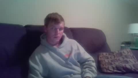 hookedonphonics105 online show from 10-22-25, 11:04