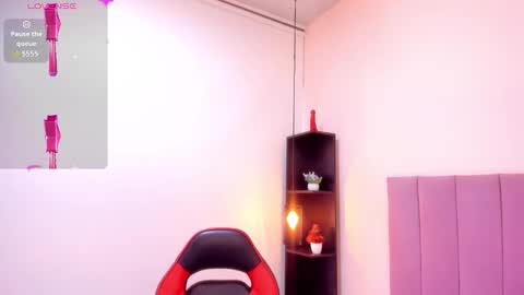 holly online show from 11-21-25, 08:29