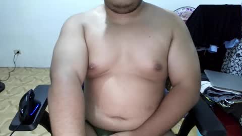 Snapshot of hopefulcub chatting on 09-30-25, 11:15 hopefulcub online show from 09-30-25, 11:15