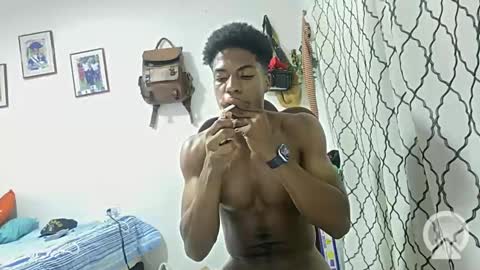 Snapshot of horneyguy2399 chatting on 01-11-25, 04:06 sugarbaby online show from 01-11-25, 04:06