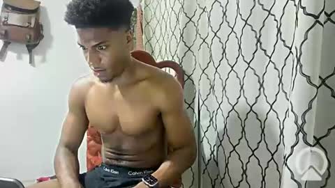 Snapshot of horneyguy2399 chatting on 01-21-25, 05:16 sugarbaby online show from 01-21-25, 05:16