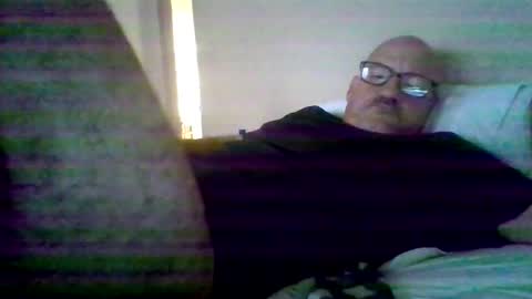 hensley online show from 11-24-25, 05:01