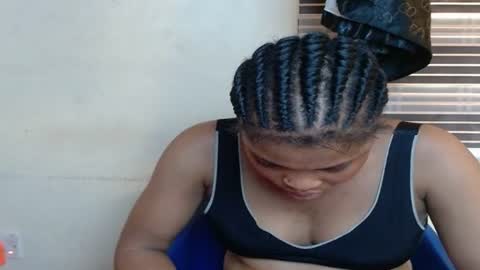 Snapshot of horny4bum chatting on 02-20-25, 08:50 horny4bum online show from 02-20-25, 08:50