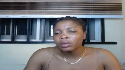 Snapshot of horny4bum chatting on 02-27-25, 10:09 horny4bum online show from 02-27-25, 10:09