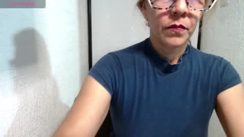 Snapshot of horny_and_daring chatting on 01-10-25, 12:15 horny and daring online show from 01-10-25, 12:15