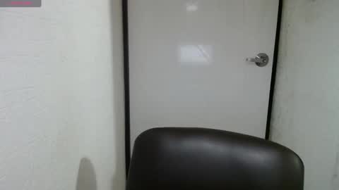 Snapshot of horny_and_daring chatting on 03-12-25, 02:12 horny and daring online show from 03-12-25, 02:12