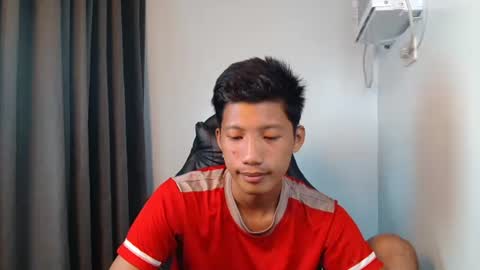 Snapshot of horny_asianmoreno chatting on 10-01-25, 04:02 ROGER online show from 10-01-25, 04:02