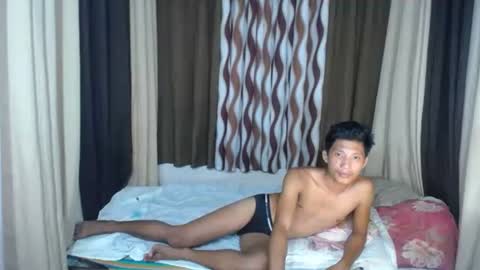 Snapshot of horny_asianmoreno chatting on 10-02-25, 06:26 ROGER online show from 10-02-25, 06:26