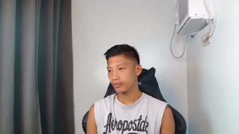 Snapshot of horny_asianmoreno chatting on 10-08-25, 11:08 ROGER online show from 10-08-25, 11:08
