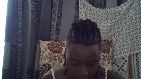 Leila online show from 02-20-26, 09:10