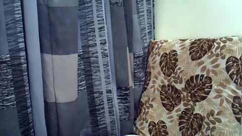 Leila online show from 06-18-26, 06:34