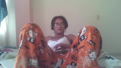 Snapshot of horny_brii chatting on 06-21-26, 09:17 horny_brii online show from 06-21-26, 09:17