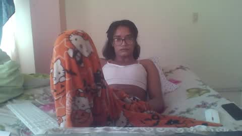 Snapshot of horny_brii chatting on 06-22-26, 08:06 horny_brii online show from 06-22-26, 08:06