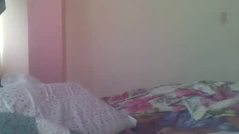 Snapshot of horny_brii chatting on 07-22-26, 01:36 horny_brii online show from 07-22-26, 01:36
