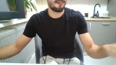 horny_couple9600 online show from 09-15-25, 10:43