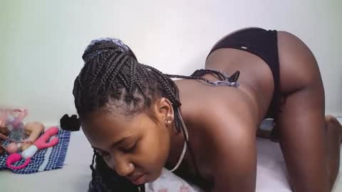 cutiey online show from 04-21-26, 09:39