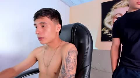 Guys18 online show from 04-18-26, 07:58