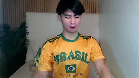 cum boy james online show from 05-25-26, 01:33