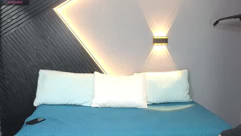 horny_nick18 online show from 02-19-26, 11:39