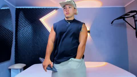 horny_nick18 online show from 05-30-26, 10:23