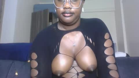 Snapshot of horny_sexxy_babe chatting on 05-19-26, 02:56 Lucy online show from 05-19-26, 02:56