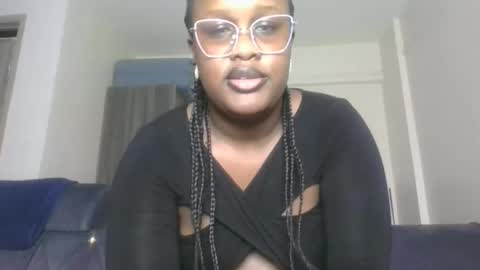Snapshot of horny_sexxy_babe chatting on 05-31-26, 06:09 Lucy online show from 05-31-26, 06:09