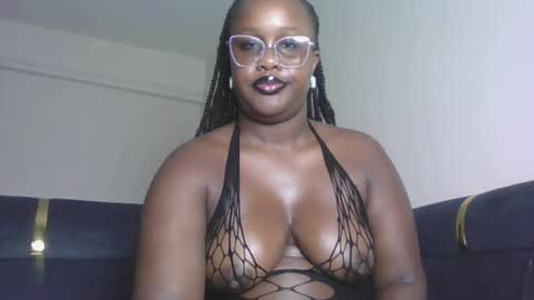 Snapshot of horny_sexxy_babe chatting on 06-13-26, 11:52 Lucy online show from 06-13-26, 11:52
