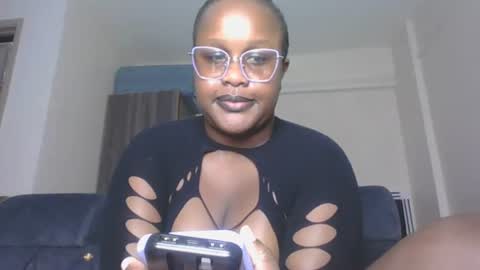 Snapshot of horny_sexxy_babe chatting on 07-17-26, 12:39 Lucy online show from 07-17-26, 12:39