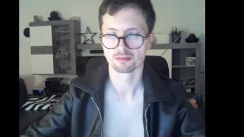 horny_sexy_1 online show from 10-28-25, 10:45